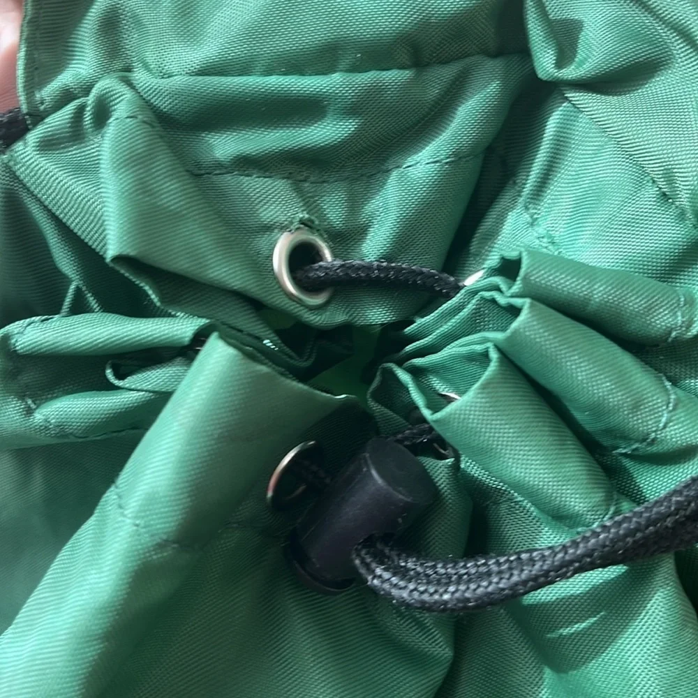 Gap green backpack lightweight